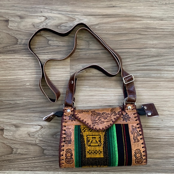 Peruvian Tribal Print Leather Purse pocketbook manta hand tooled Handmade Peru - Picture 7 of 7